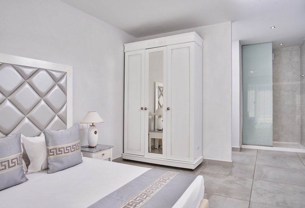 Sandy Villas Resort 12/50