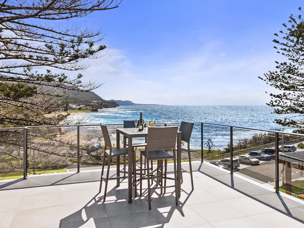 Headlands Austinmer Beach 48/71