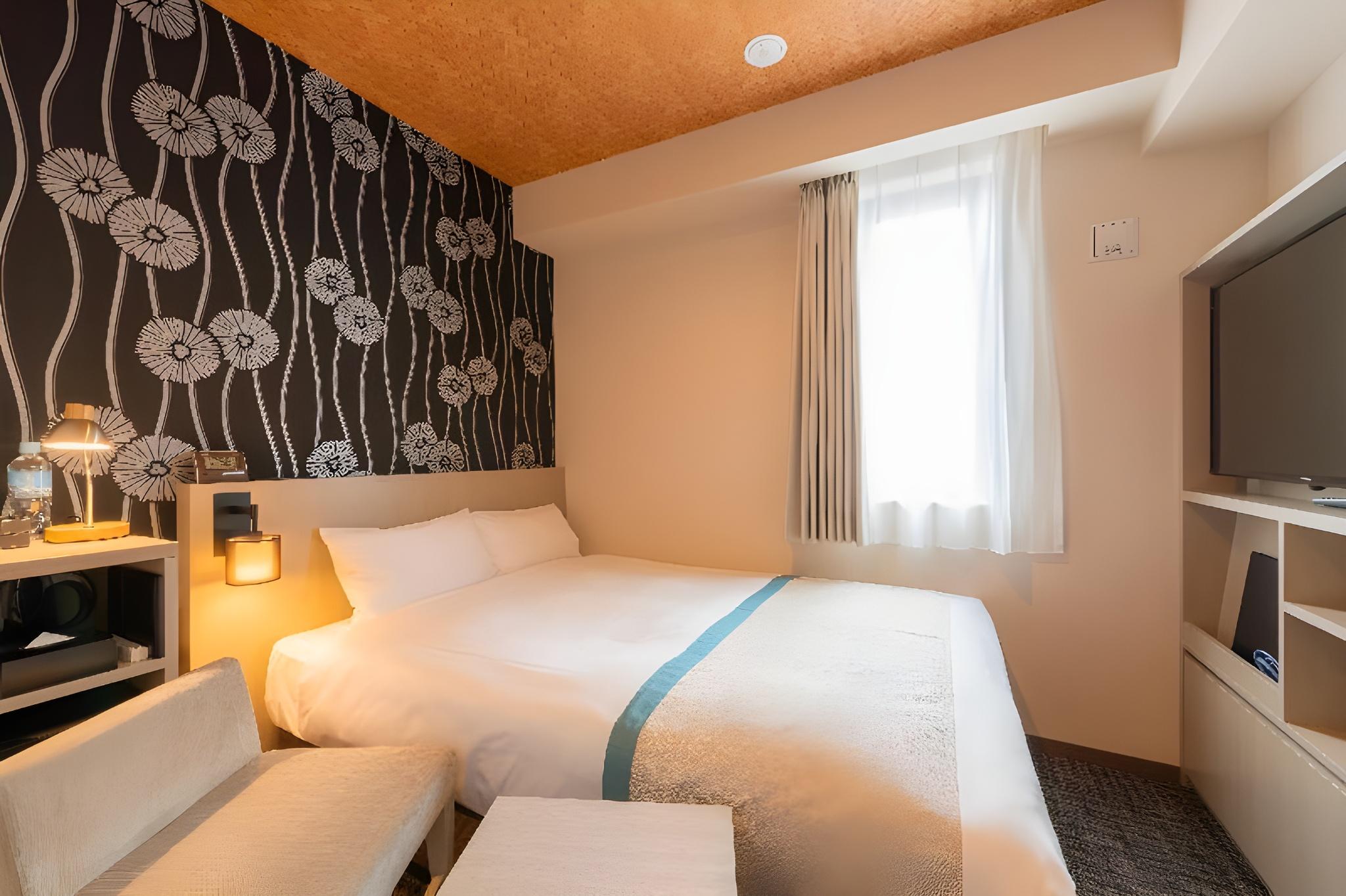 Semi Room, Standard, Single, Semi Double Bed