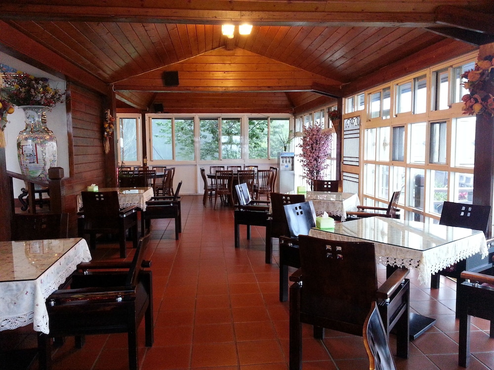 Liching Garden Villa 40/50