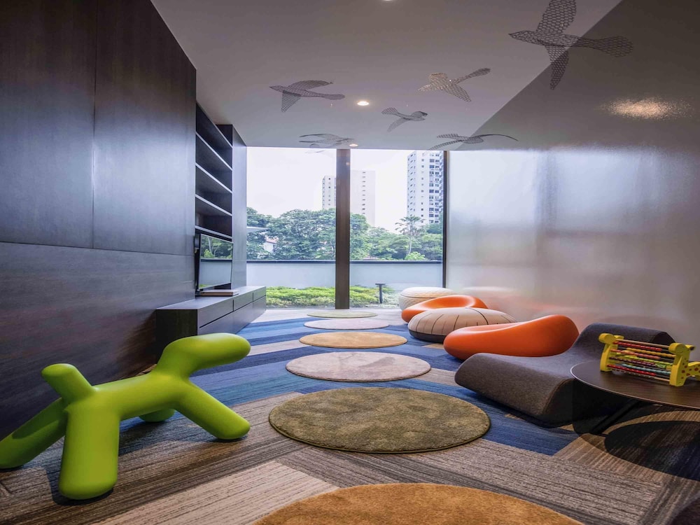 Mercure Singapore On Stevens 28/50