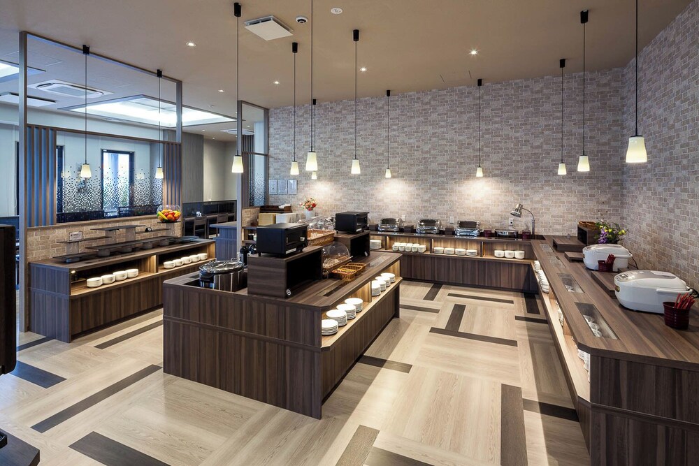 Hotel Route Inn Okayama Ibara 64/65
