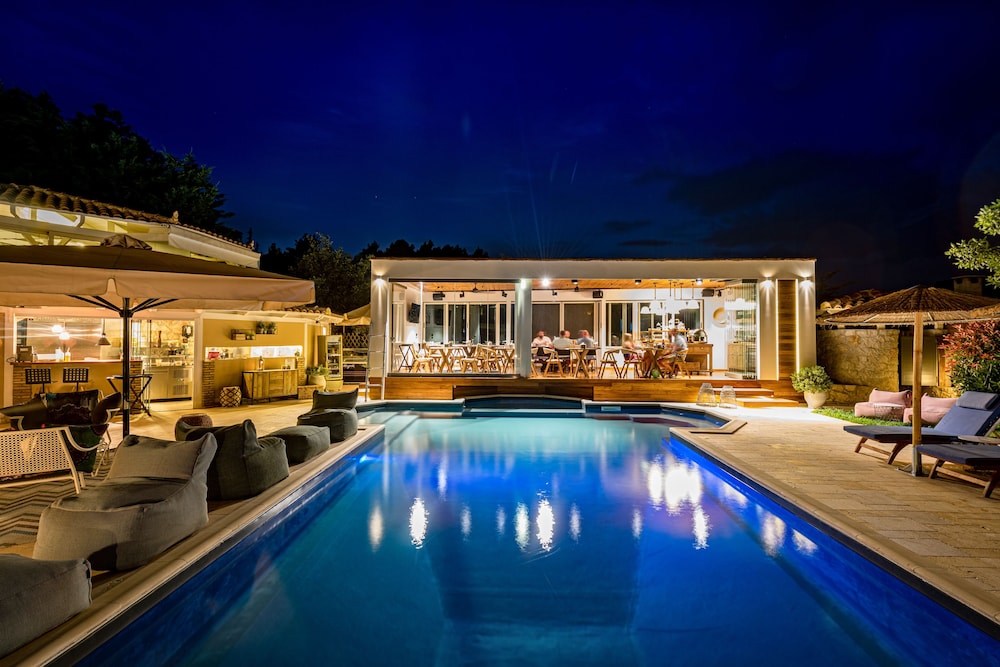 Anthemion Suites And Villas 2/50