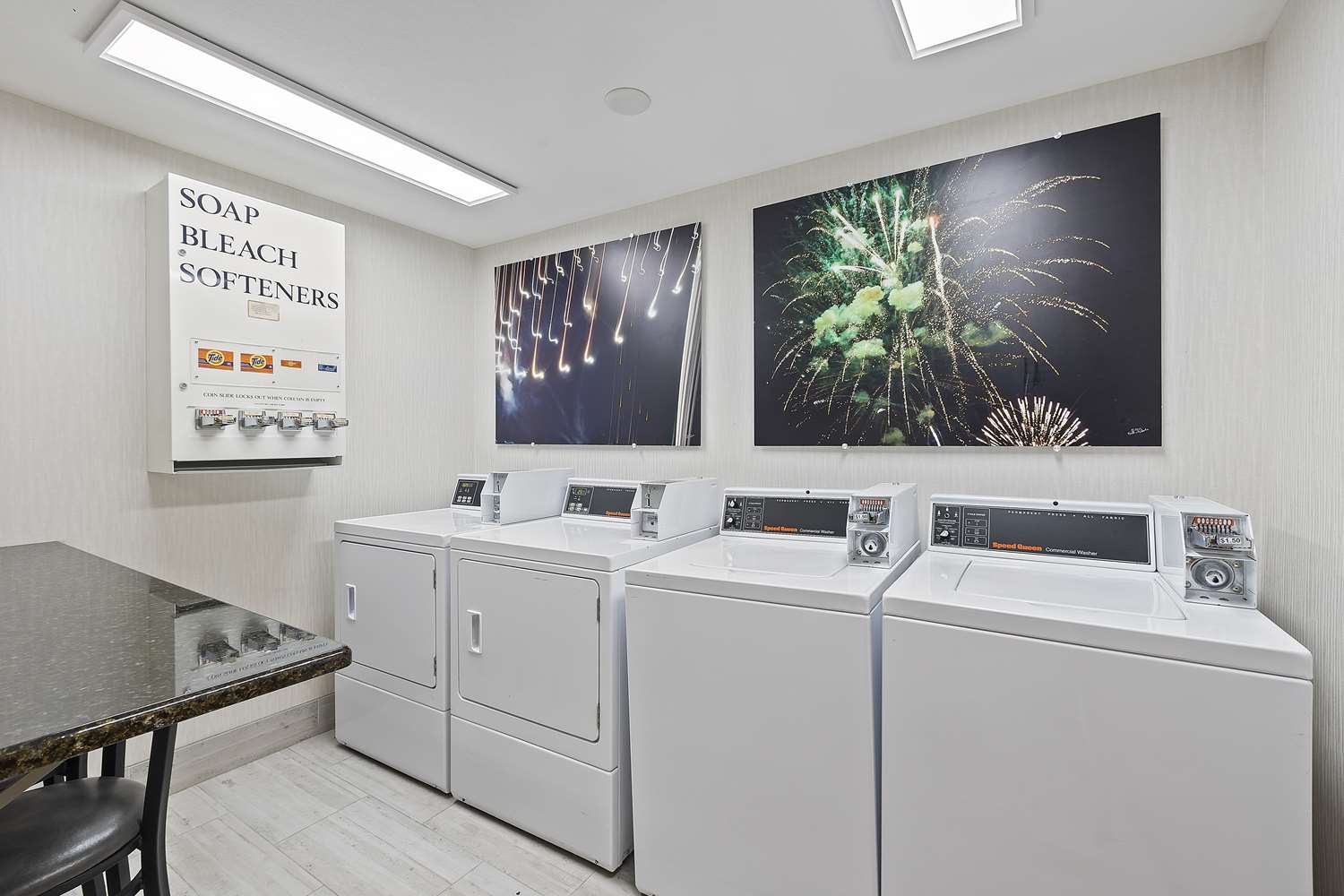 Best Western Plus Twin Falls Hotel 33/37