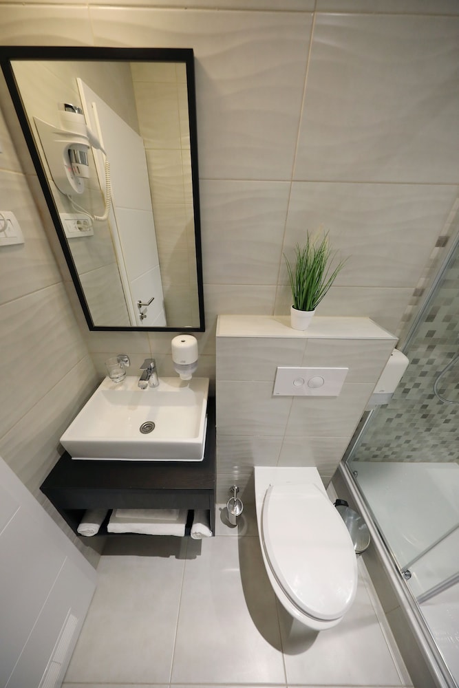 Downtown Boutique Hostel 36/50