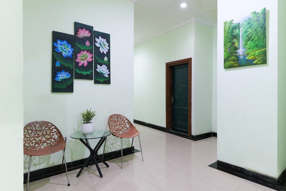 Labuana Homestay & Cafe Garden by ZUZU 16/26
