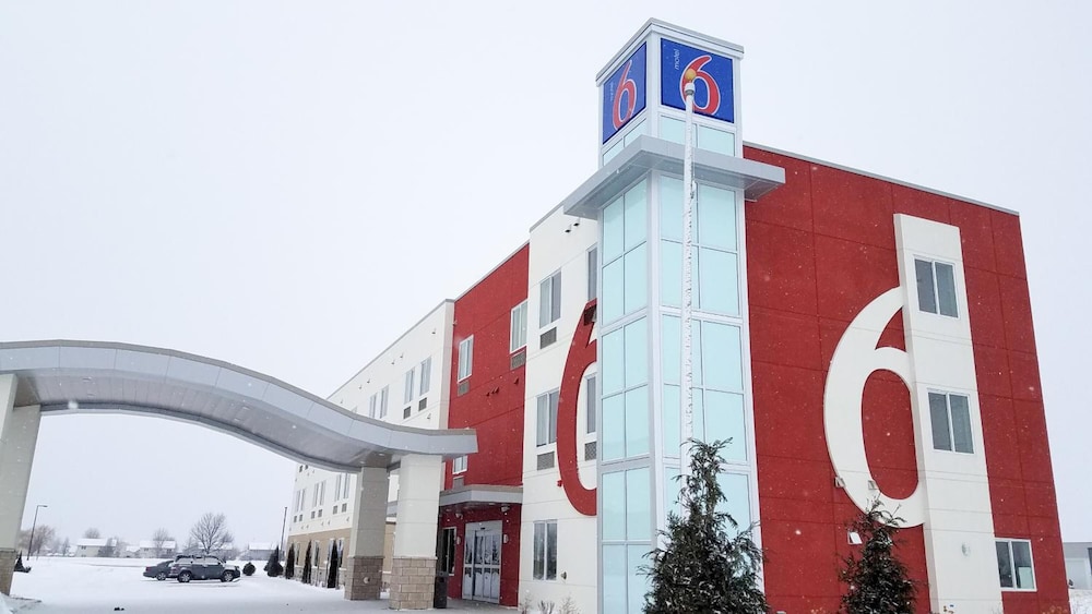 Motel6 Mankato, MN in MANKATO - MN