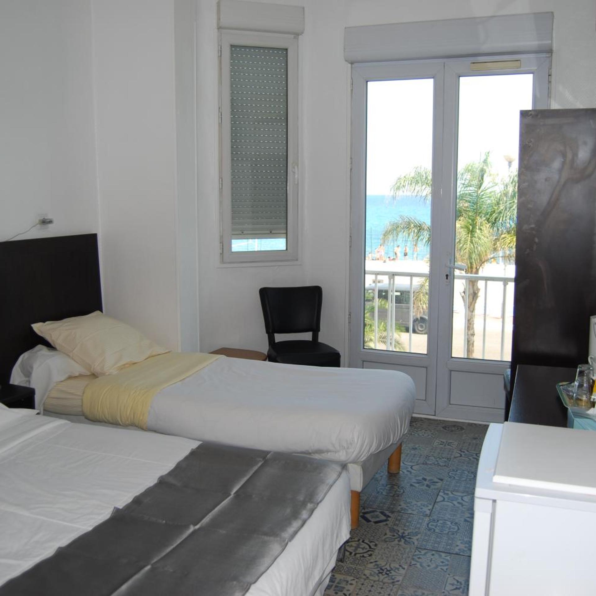 Azur Hotel 17/52