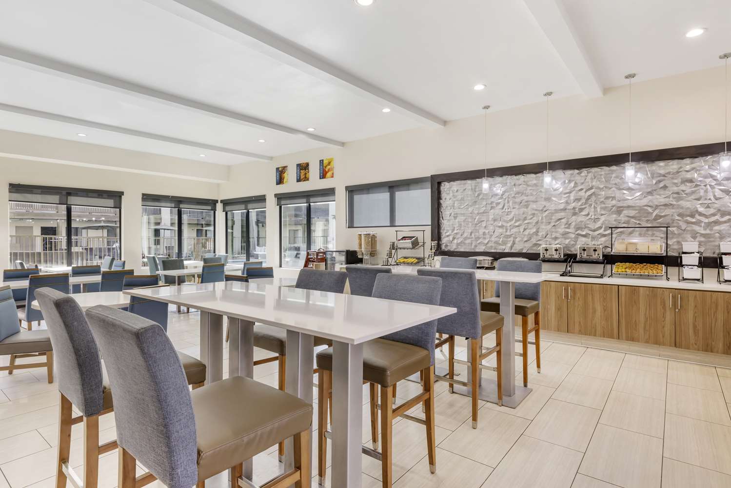 Best Western Carlsbad by the Sea 11/20