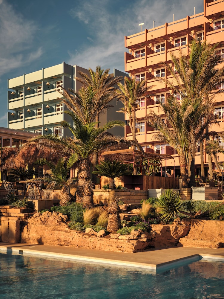 Bikini Island & Mountain Hotel Es Trenc -Adults only- 46/50