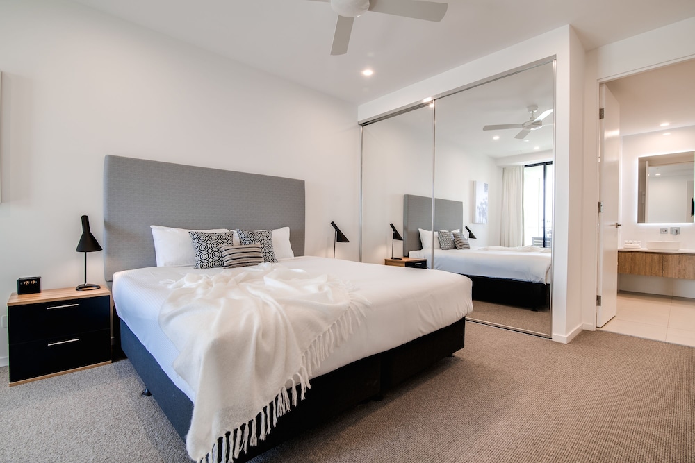 1 Bedroom, Apartment, Ocean Front