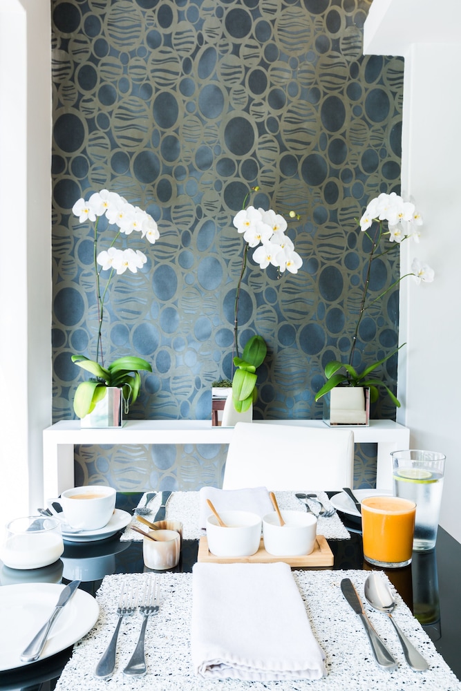 Kensington Place 31/50