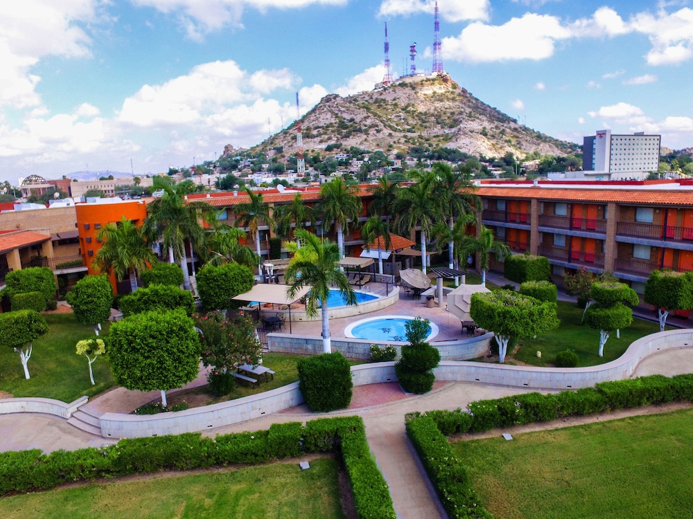 Colonial Hermosillo 68/71