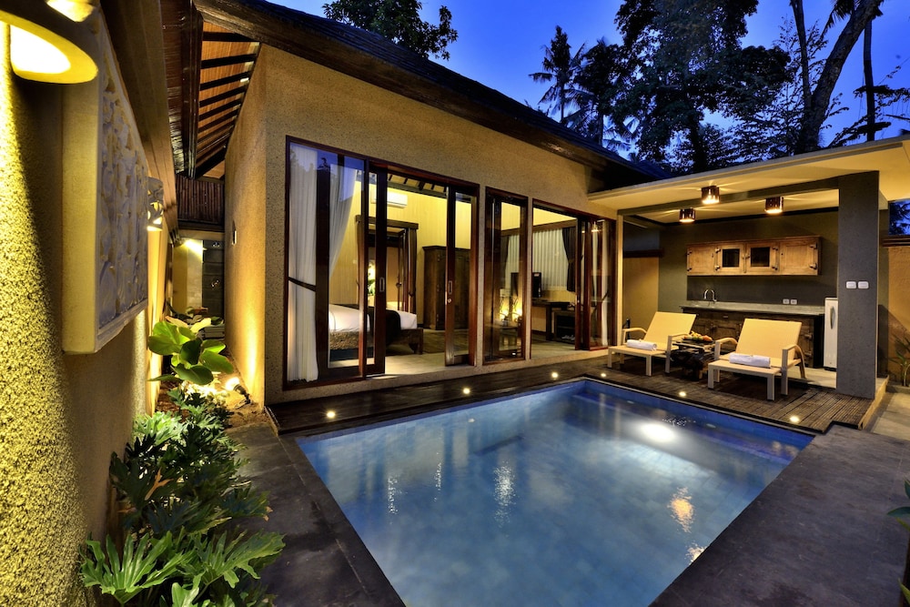 GINO FERUCI VILLA UBUD 26/46