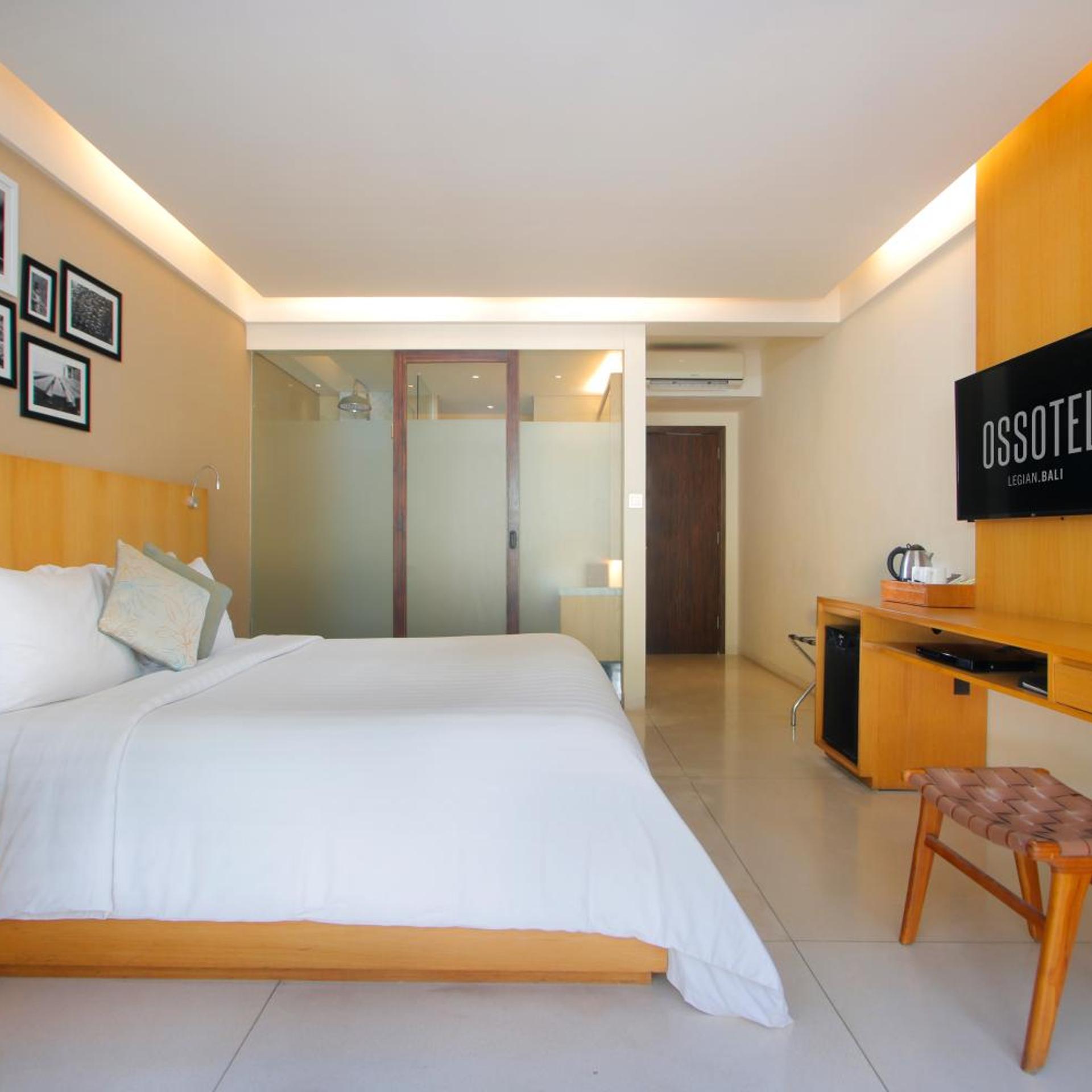 Superior, King Bed