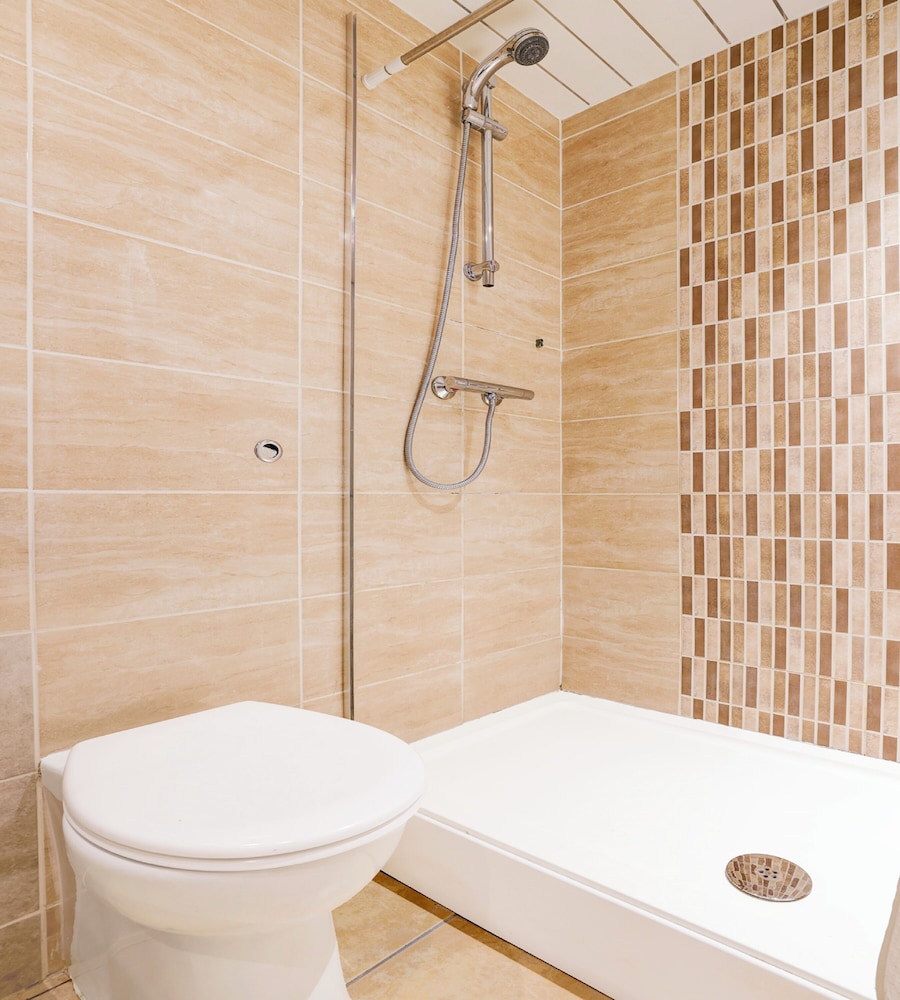 OYO The Chiltern Hotel 44/45