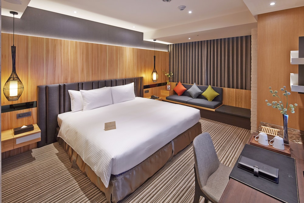 La Vida Hotel 9/38