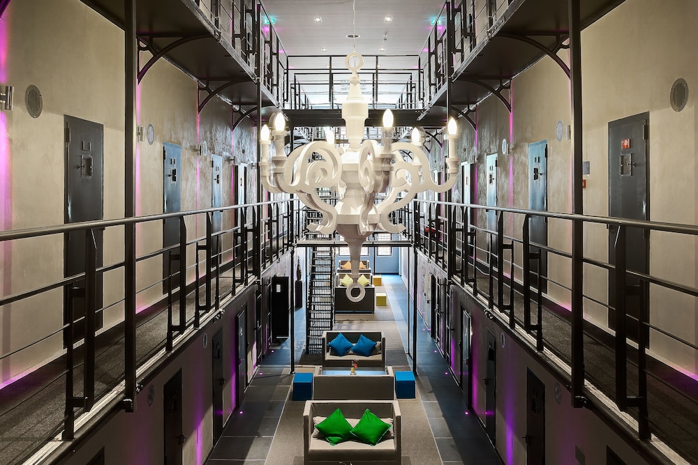 Het Arresthuis 42/50
