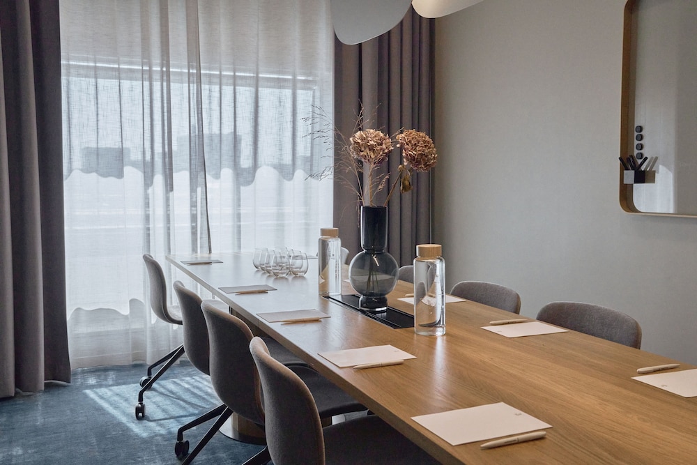 Clarion Hotel Sea U 43/50