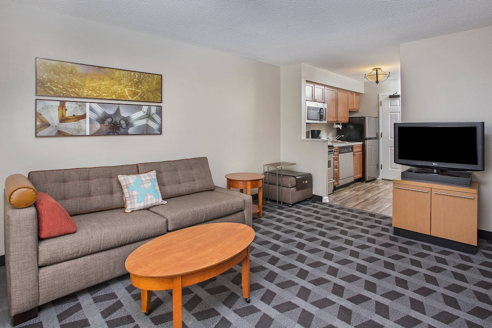 TownePlace Suites by Marriott Knoxville Cedar Bluff 15/24