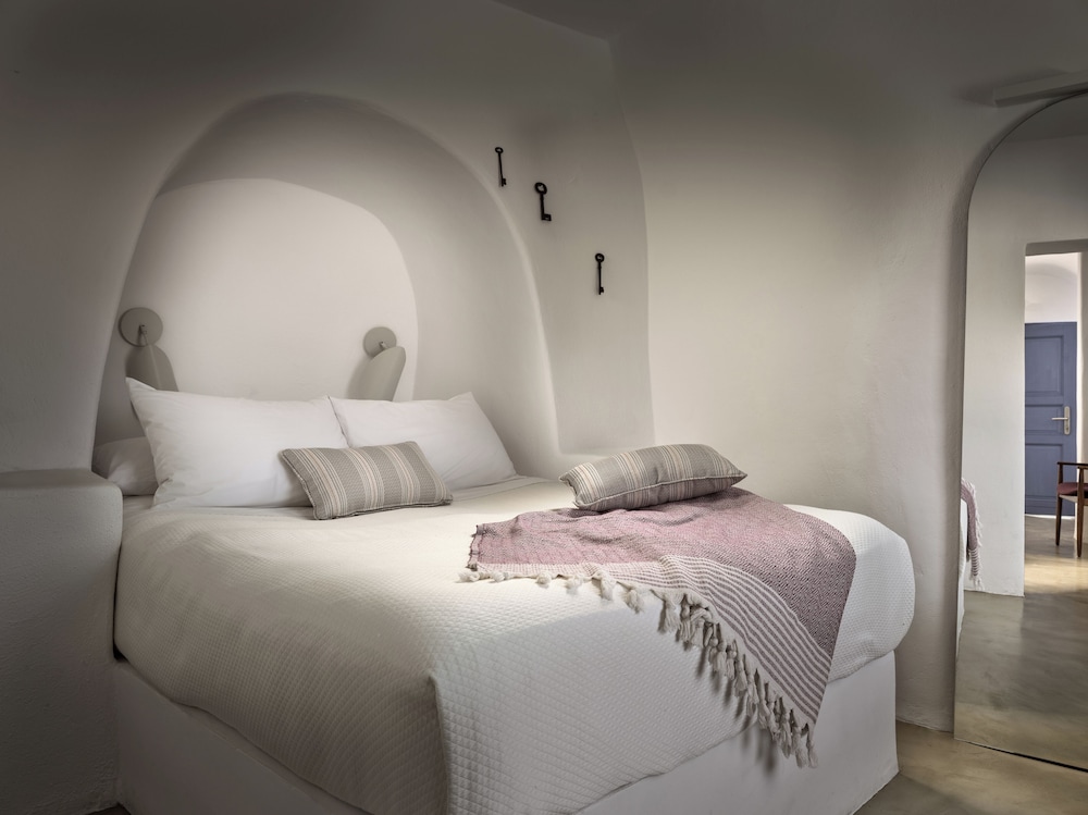 Esperas Santorini 16/50