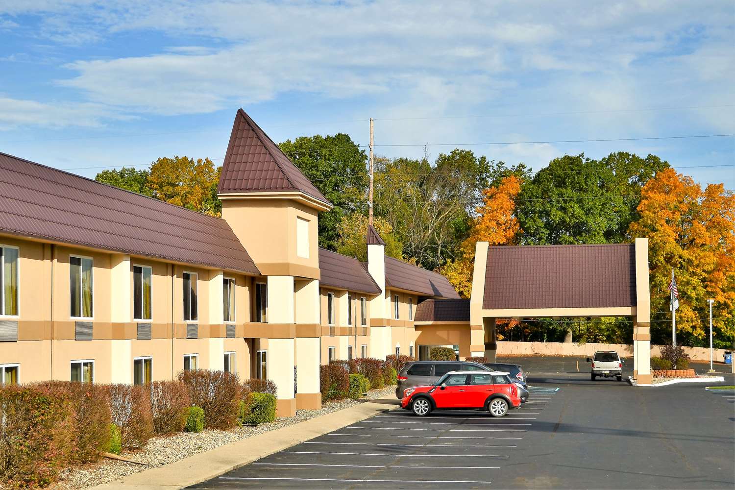 Country Inn & Suites by Radisson, Battle Creek, MI 13/15