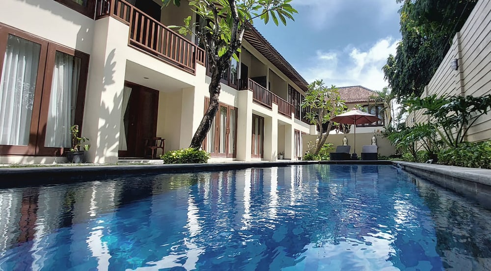 Sekuta Condo Suites 5/60