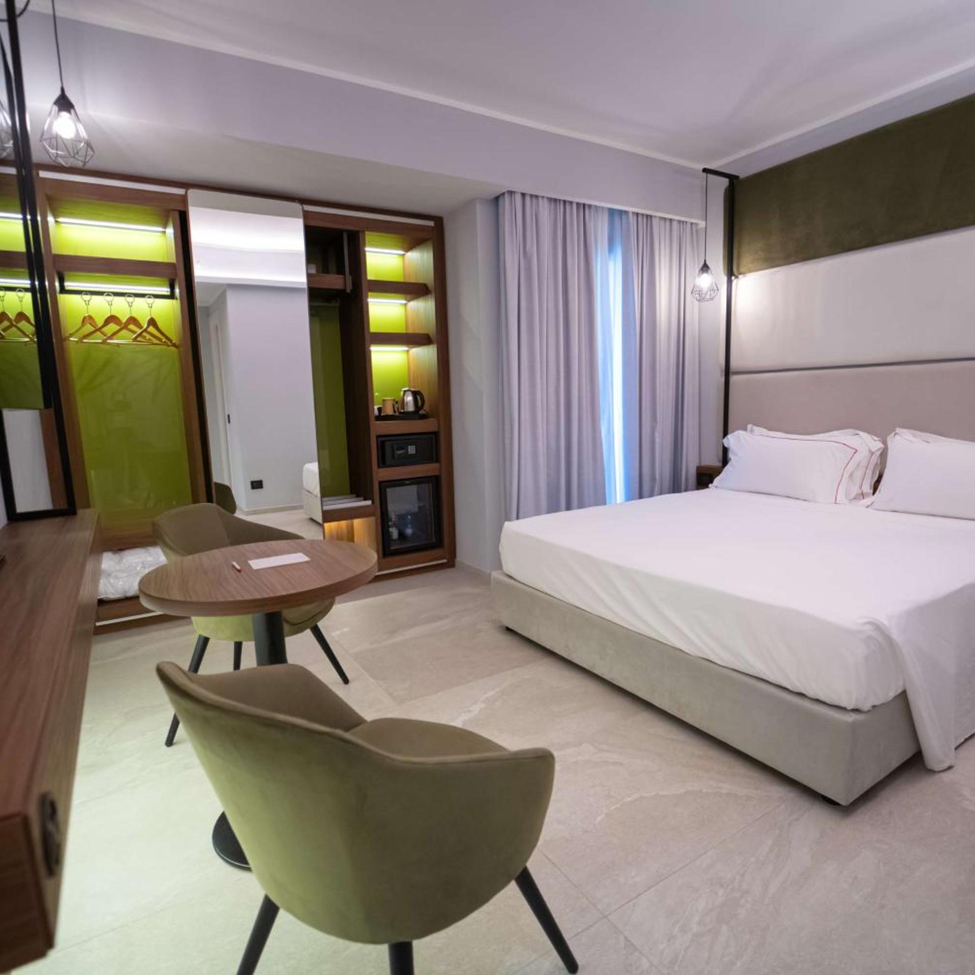 غرفة سوبيريور بسرير مزدوج لذوي الإعاقة، Best Western Plus Sabaudia Hotel & Spa 2/4