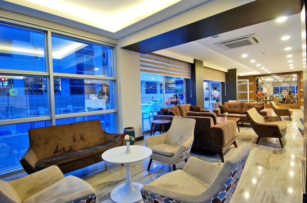 Kleopatra Ramira Hotel 26/36