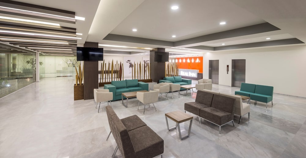Real Inn Celaya 39/65