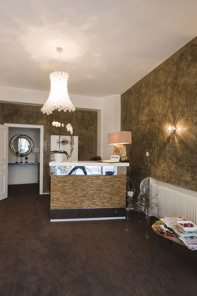 Hotel Le Saint Louis 2/50