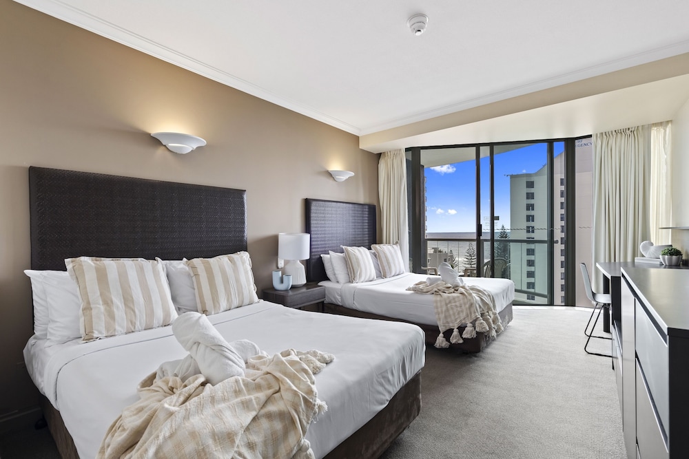 Mantra Legends Surfers Paradise 41/76