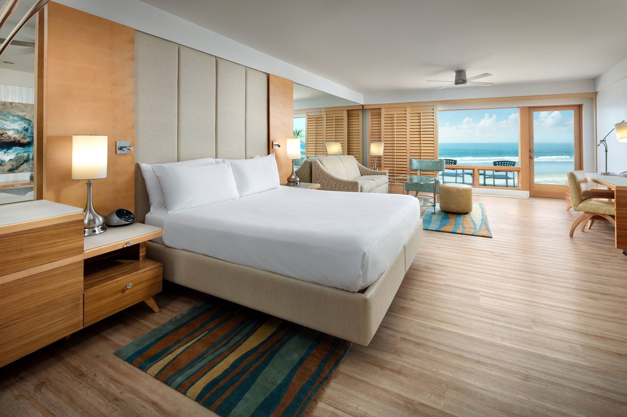 Suite, King Bed, Ocean Front, Sofa, Balcony