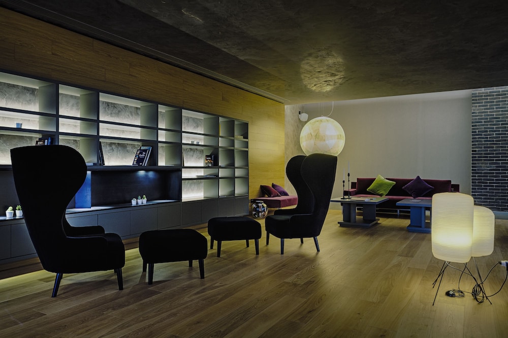 Link124 Hotel 42/65