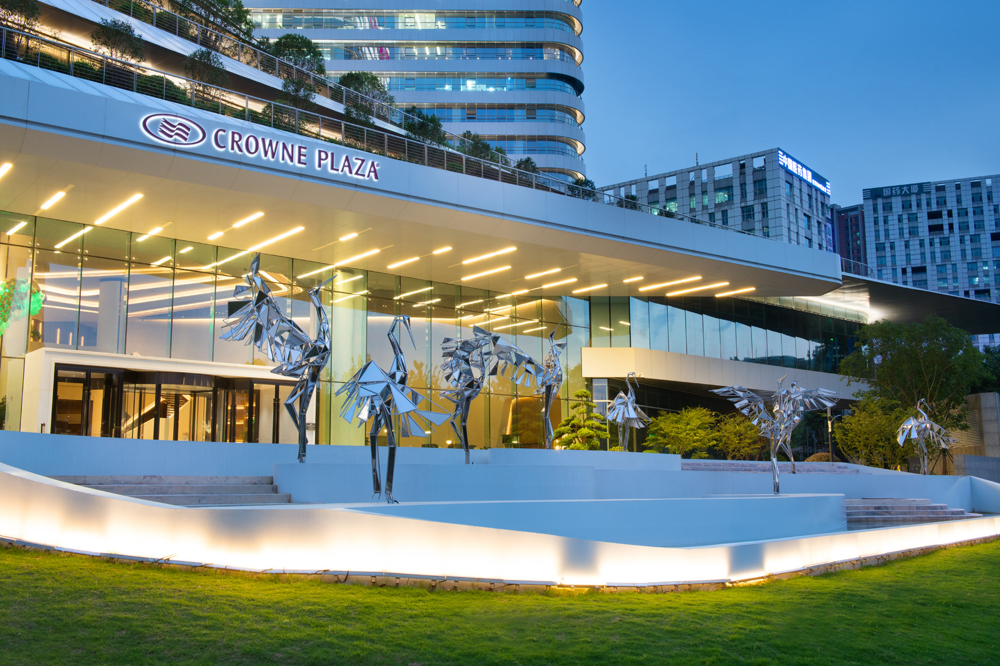 CROWNE PLAZA WUHAN OPTICS VALLEY 5/72