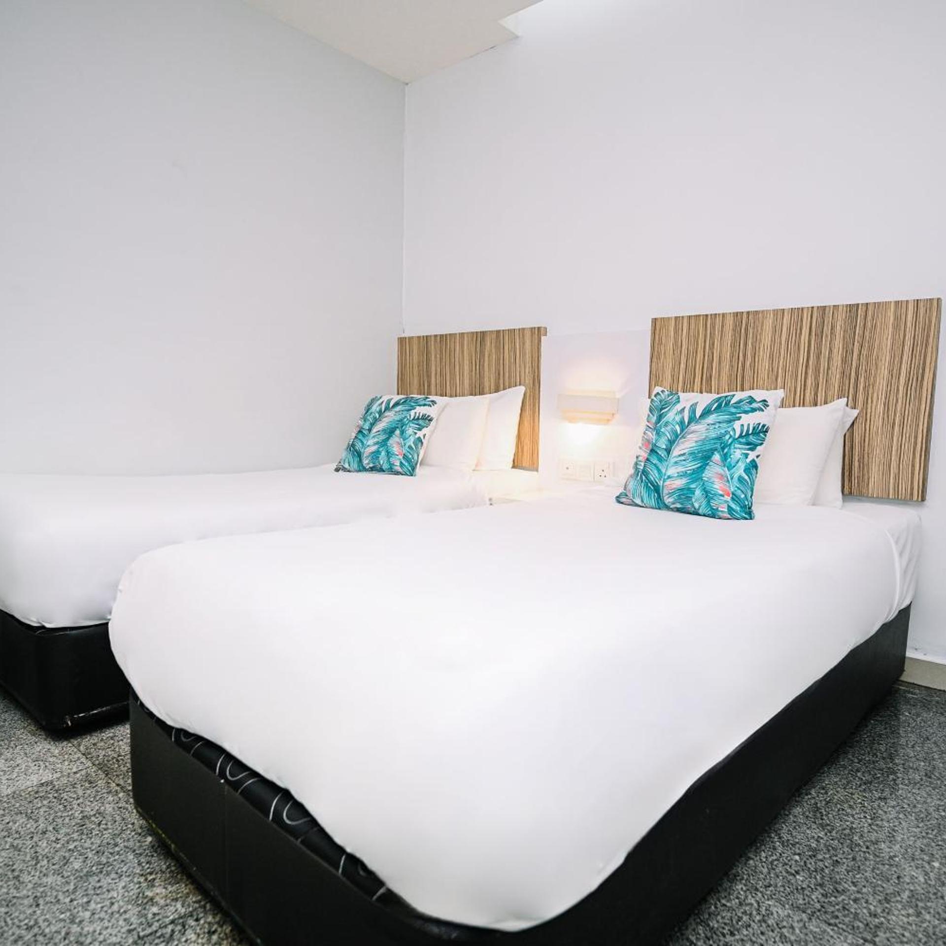 Swing & Pillows at Subang SS15 20/44