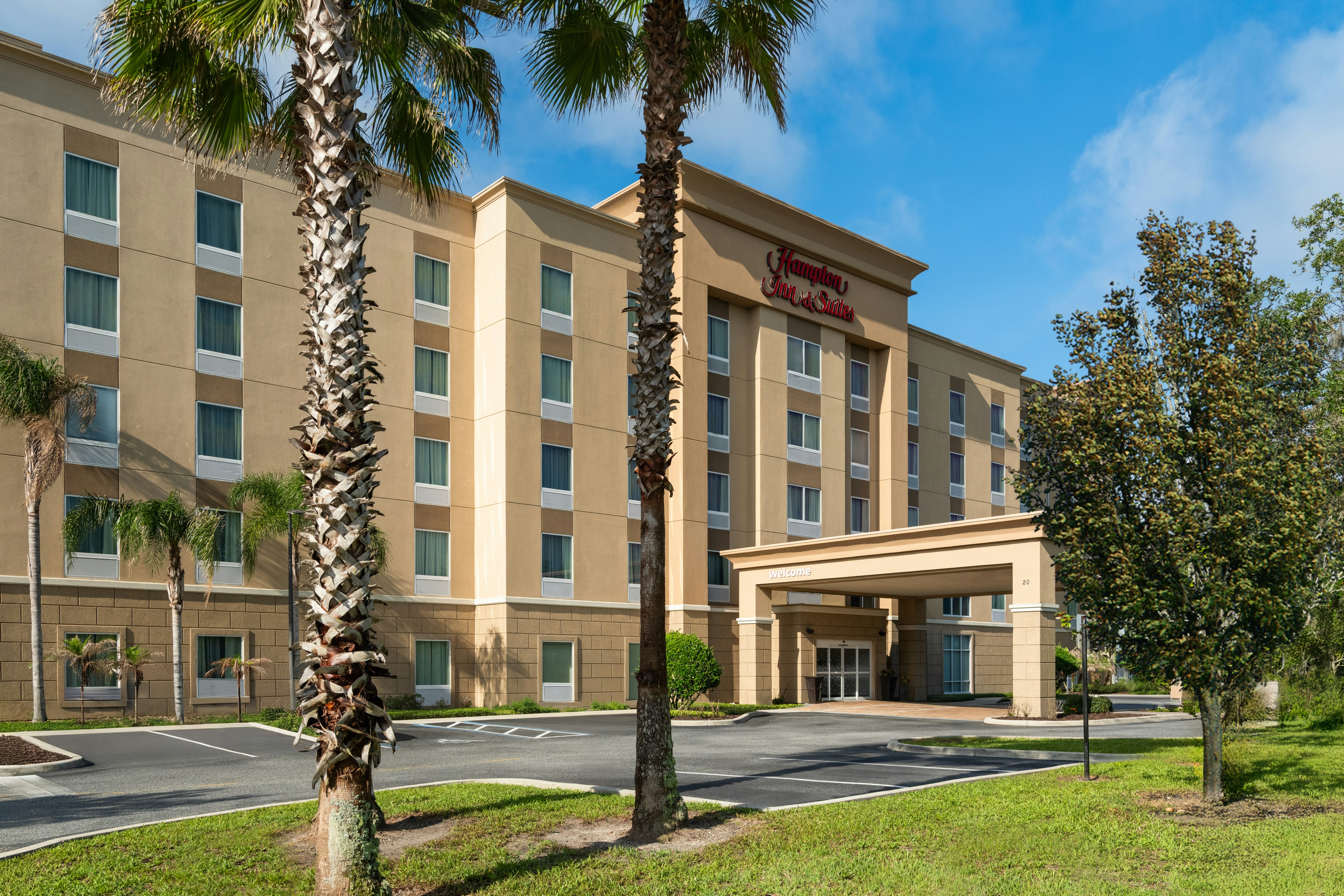 Hampton Inn Suites Deland 2/77