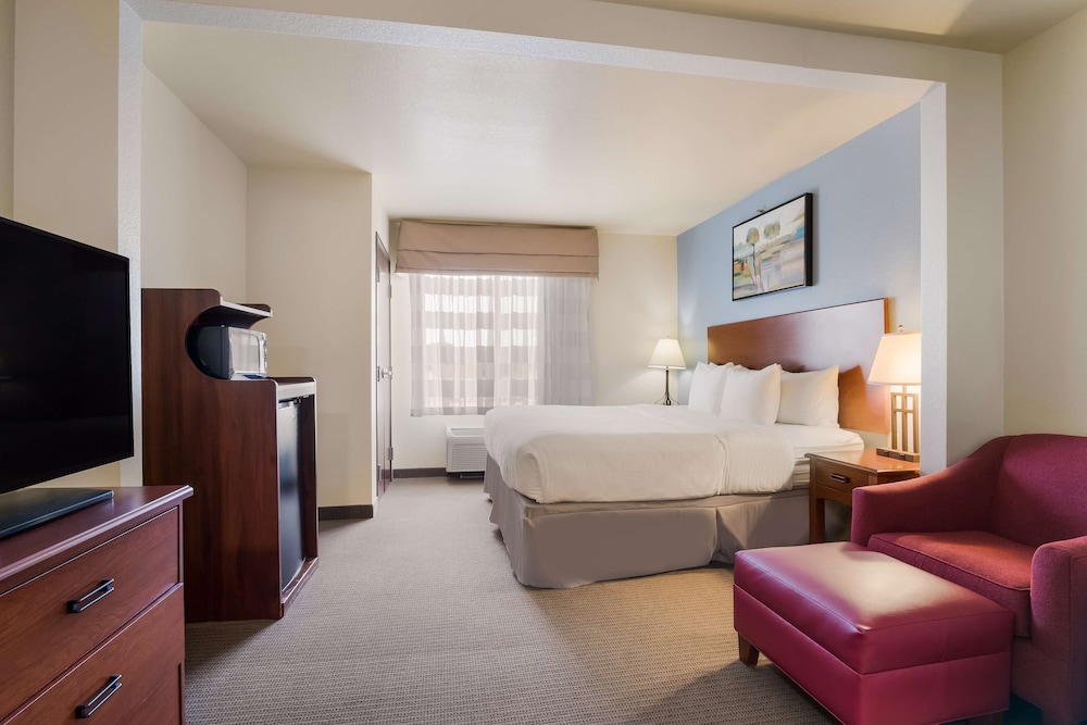 Best Western Coffeyville Central Business District Inn and Suites 16/59