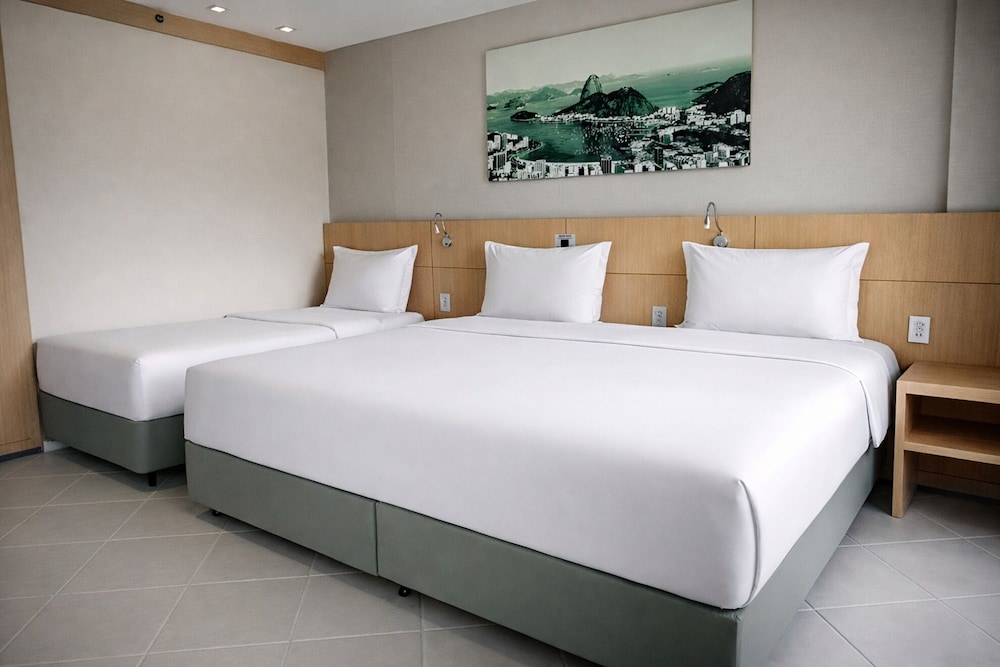 SUPERIOR, TRIPLE, MULTIPLE BEDS