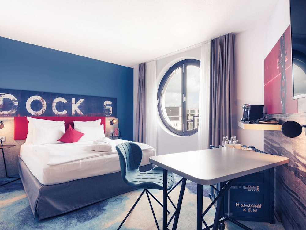 MERCURE HOTEL HAMBURG CITY 18/73