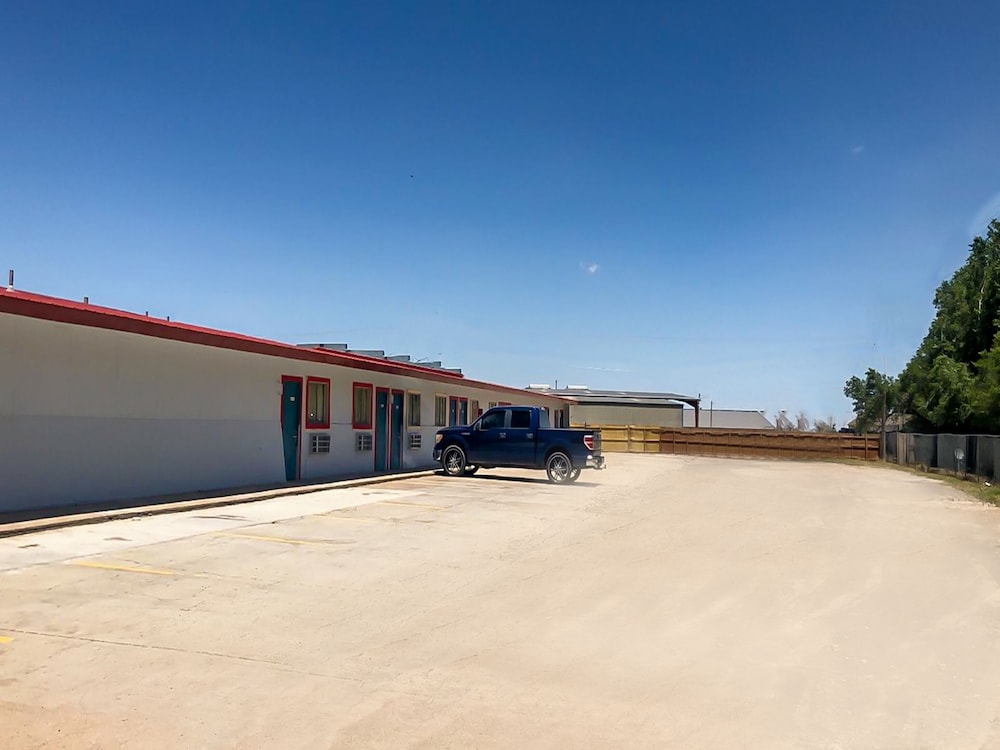 Hotel Guymon OK US-54 27/30