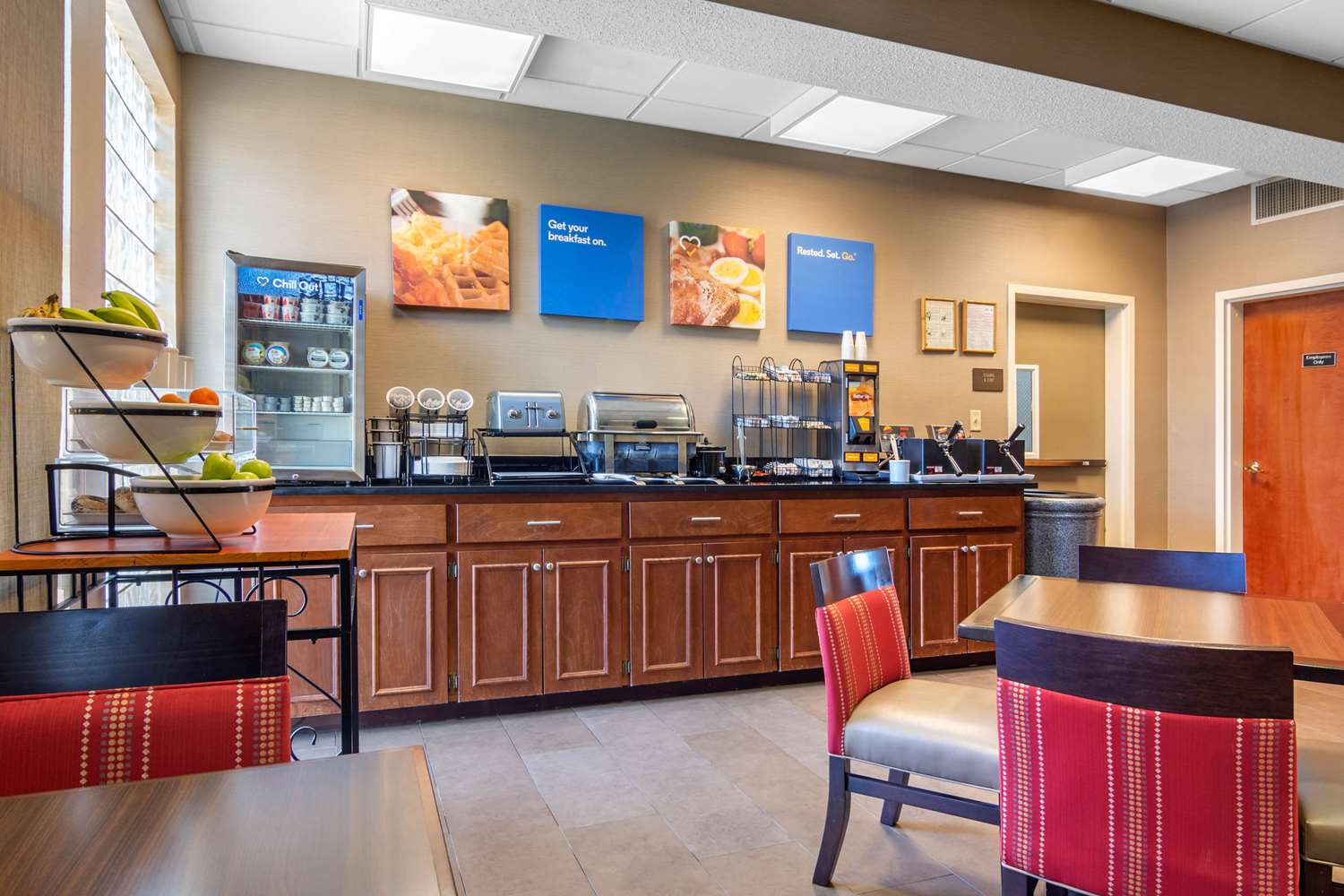 restaurant cafeteria