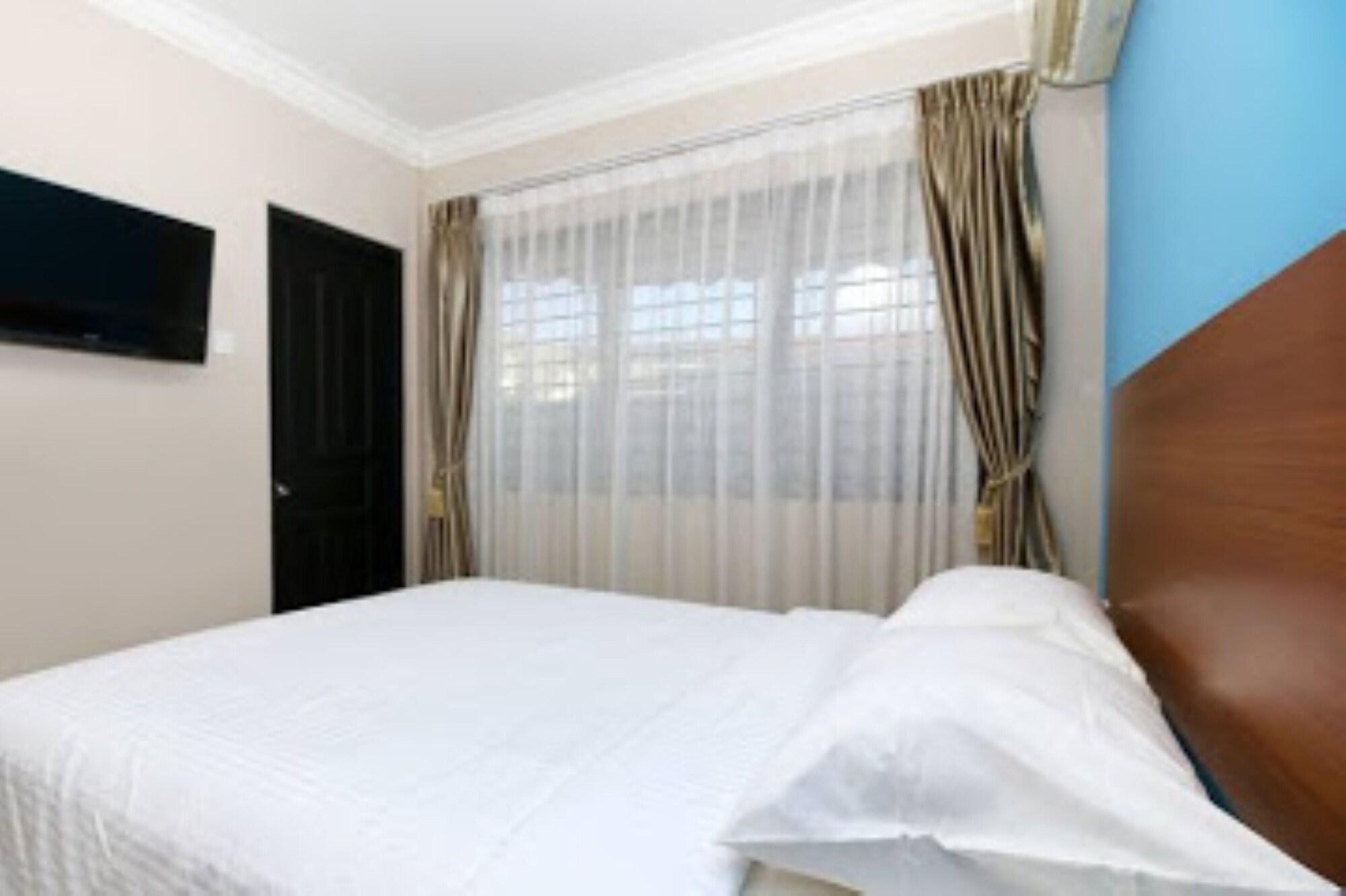 Safina Inn Syariah Sekupang Batam 20/36