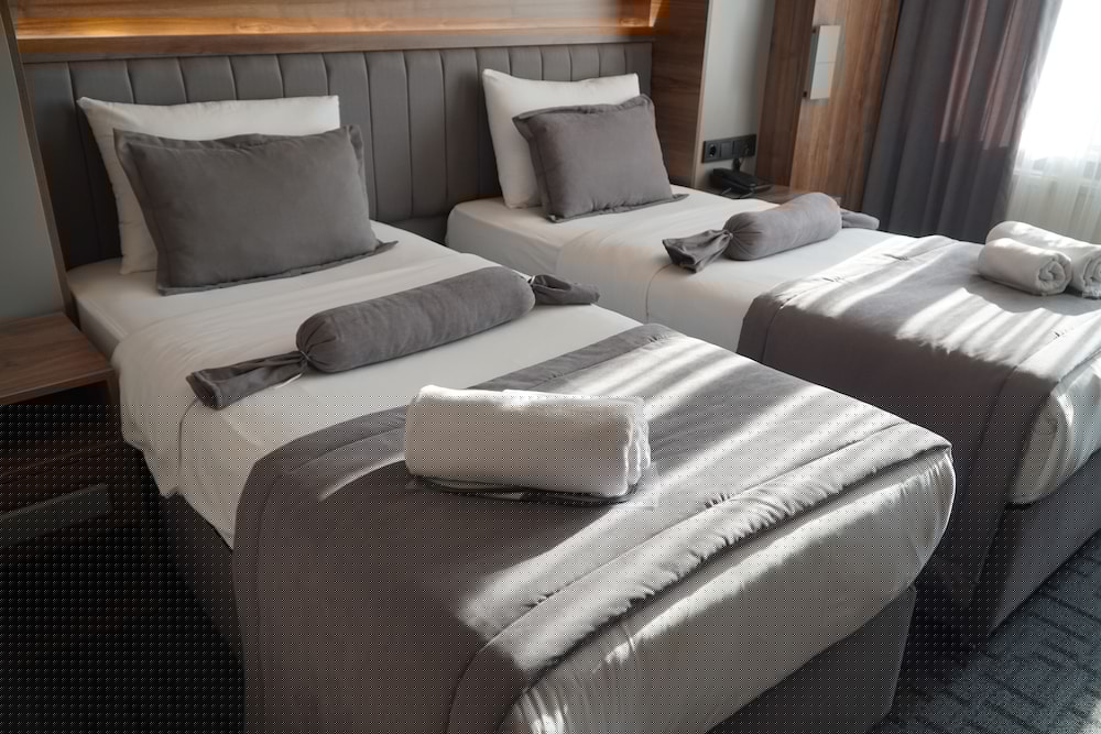 Best House Hotel 46/58