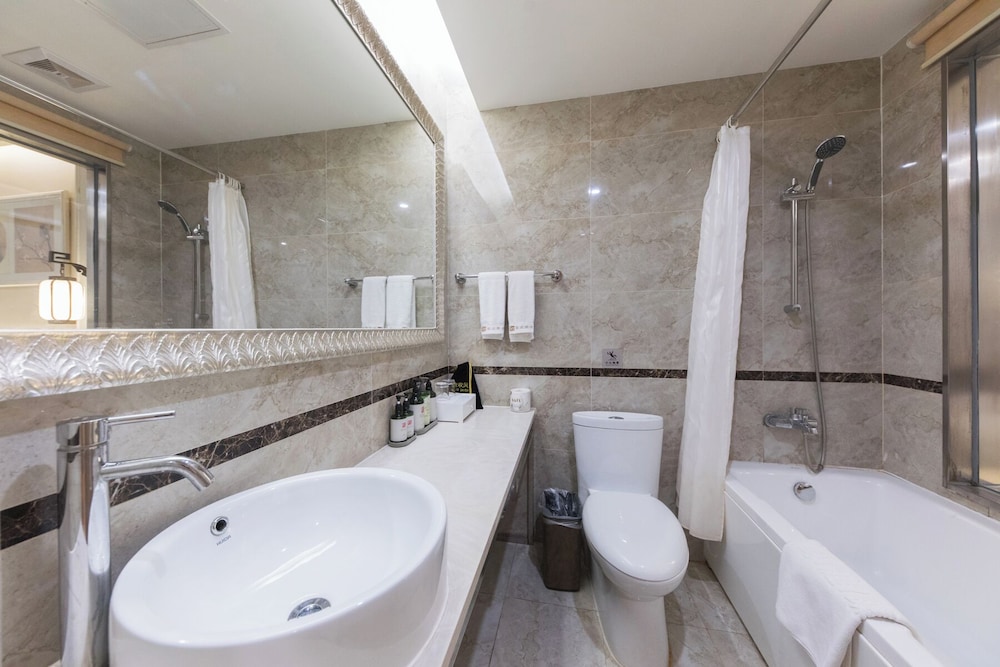 Yitingzhenshe Hotel (Beijing Qianmen) 40/41
