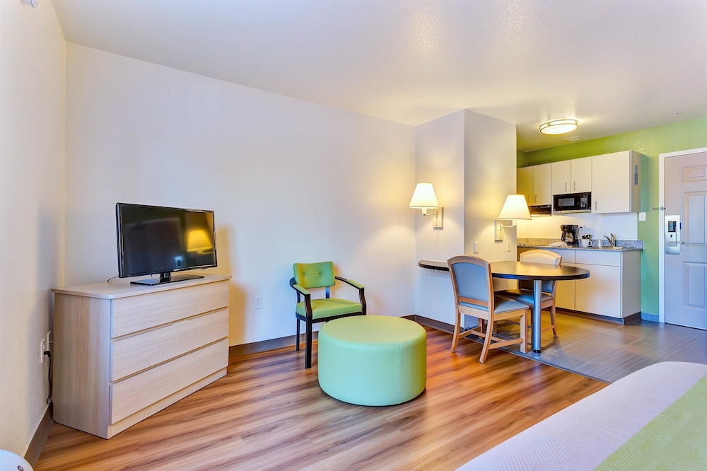 Motel6 Belmont, CA San Francisco Redwood City 47/61