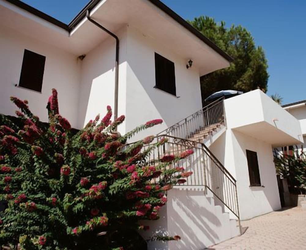 Villaggio Pineta Petto Bianco Hotel 8/60