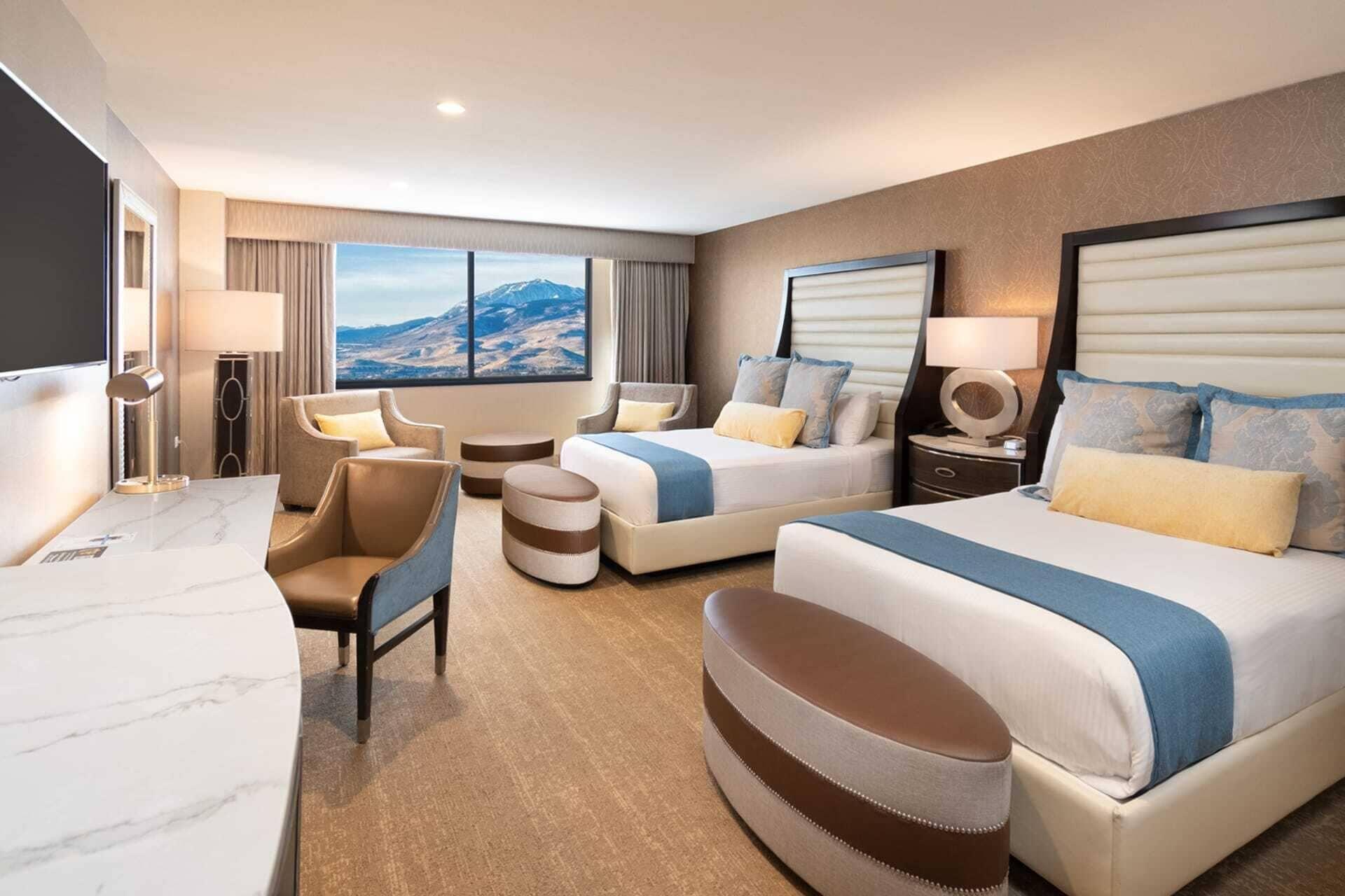 Tower, Sierra, Deluxe, Queen Bed