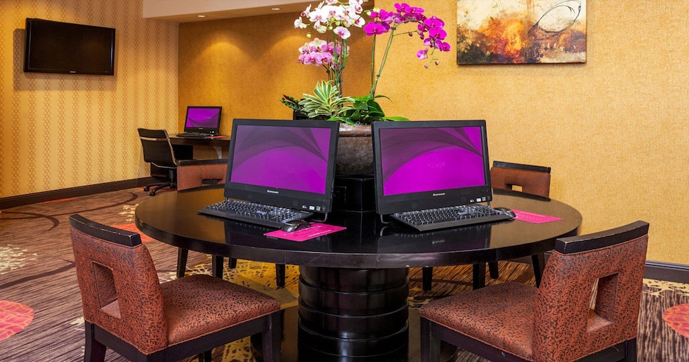Concord Plaza Hotel 43/58