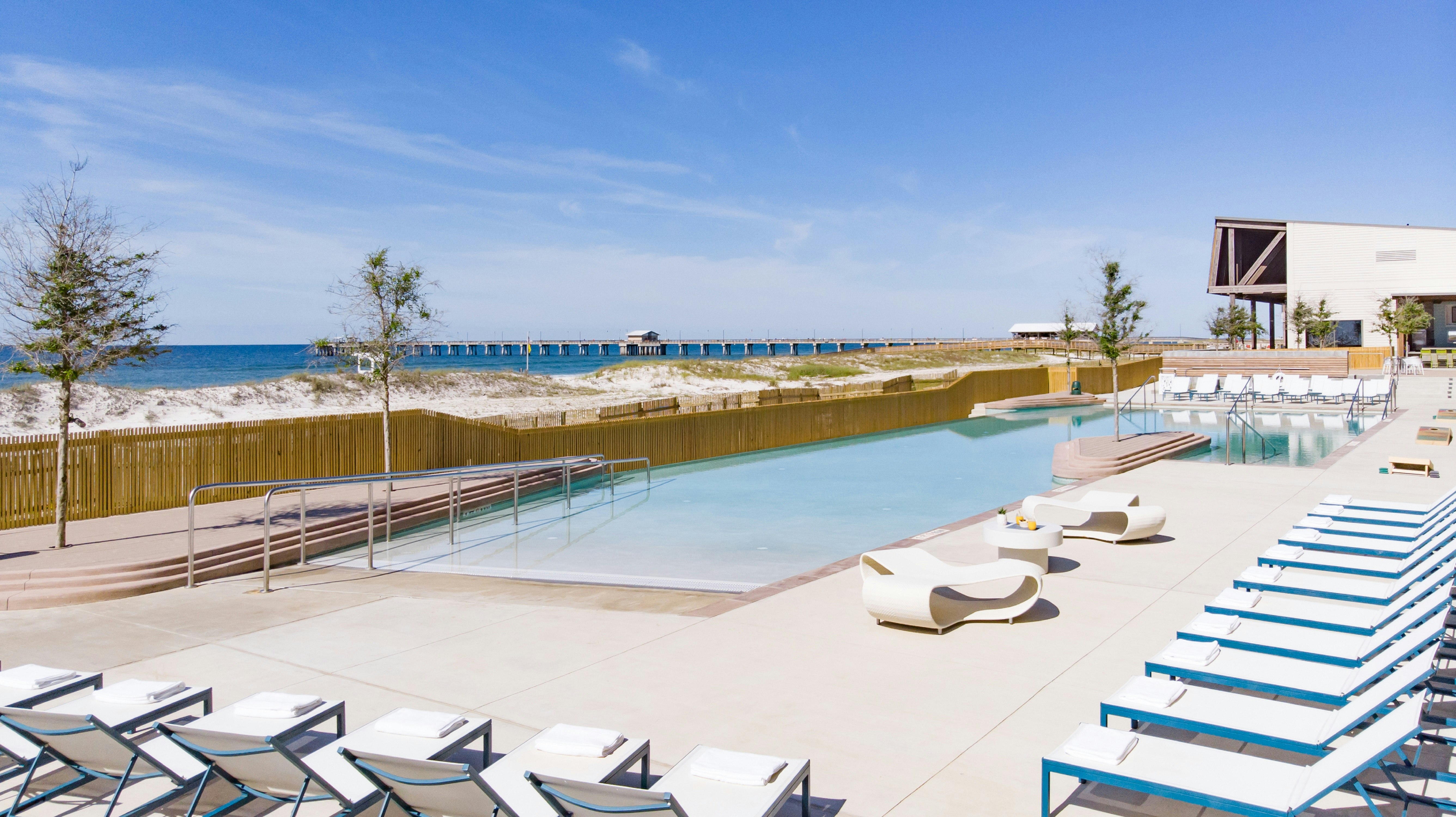 The Lodge At Gulf State Park A Hilton Hotel 74/76